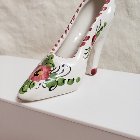 Italy high heel shoe miniature. Paestrum signature. Ceramic. - Picture 8 of 9